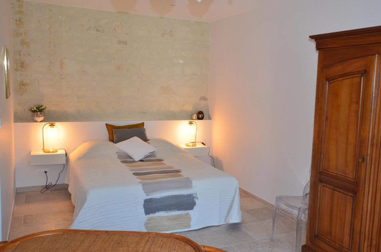Chambre Gargantua Le Dolmen Thizay  Esterno foto